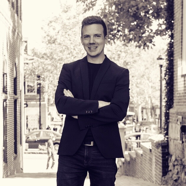 Experienced pianist to set the mood for all occasions